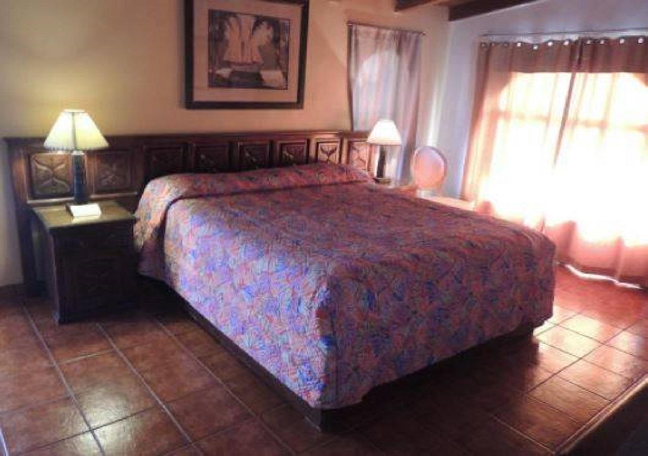 Hotel Calafia Rosarito Exterior photo